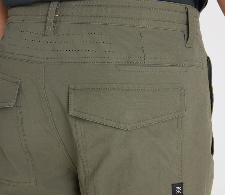 Layover Pro Traveler Pants - Military