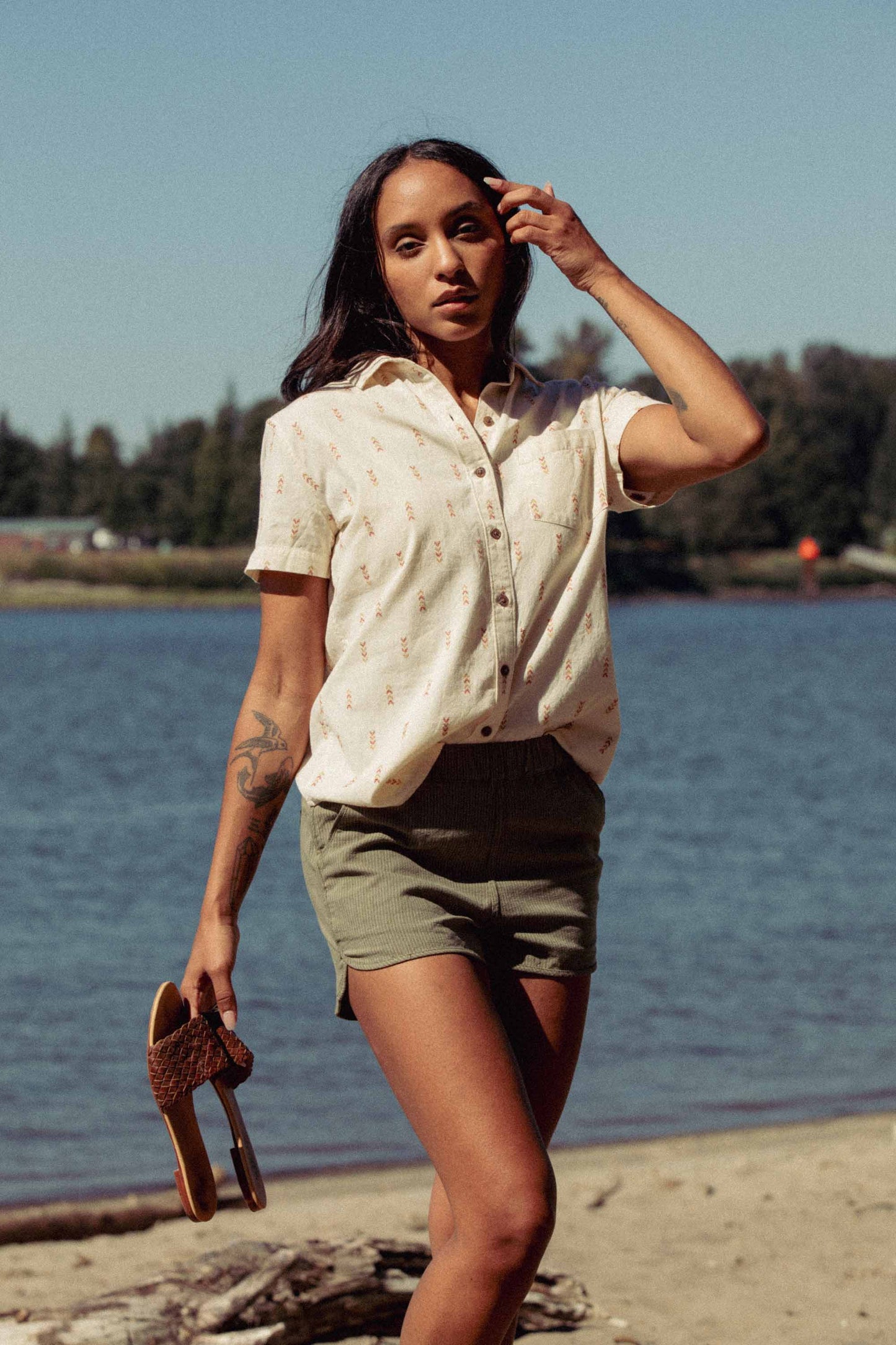 Lana Shirt / Dune Chevron
