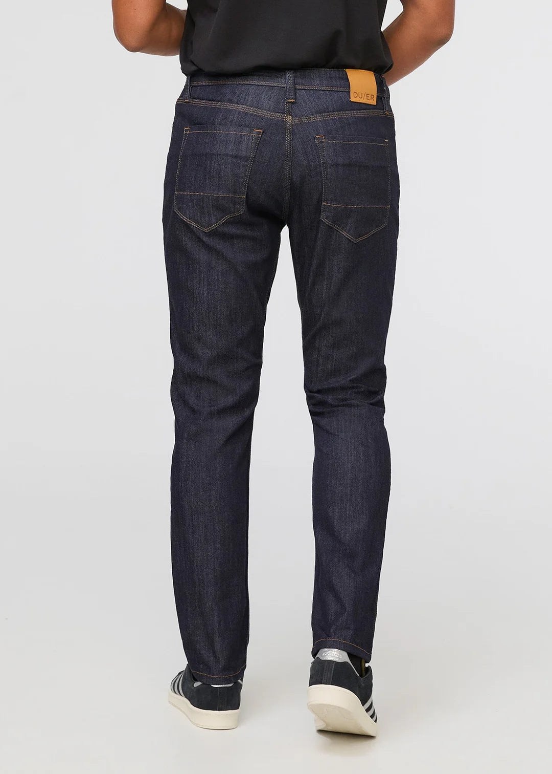 Performance Denim Athletic/Relaxed Taper