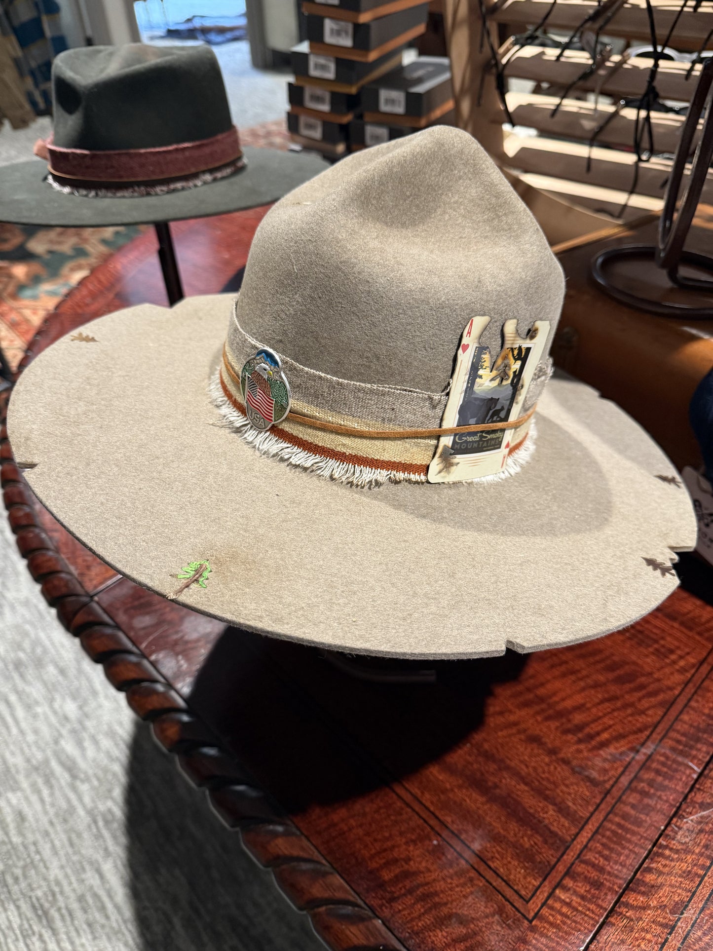 The Smokey Hat – 100% Rabbit Felt