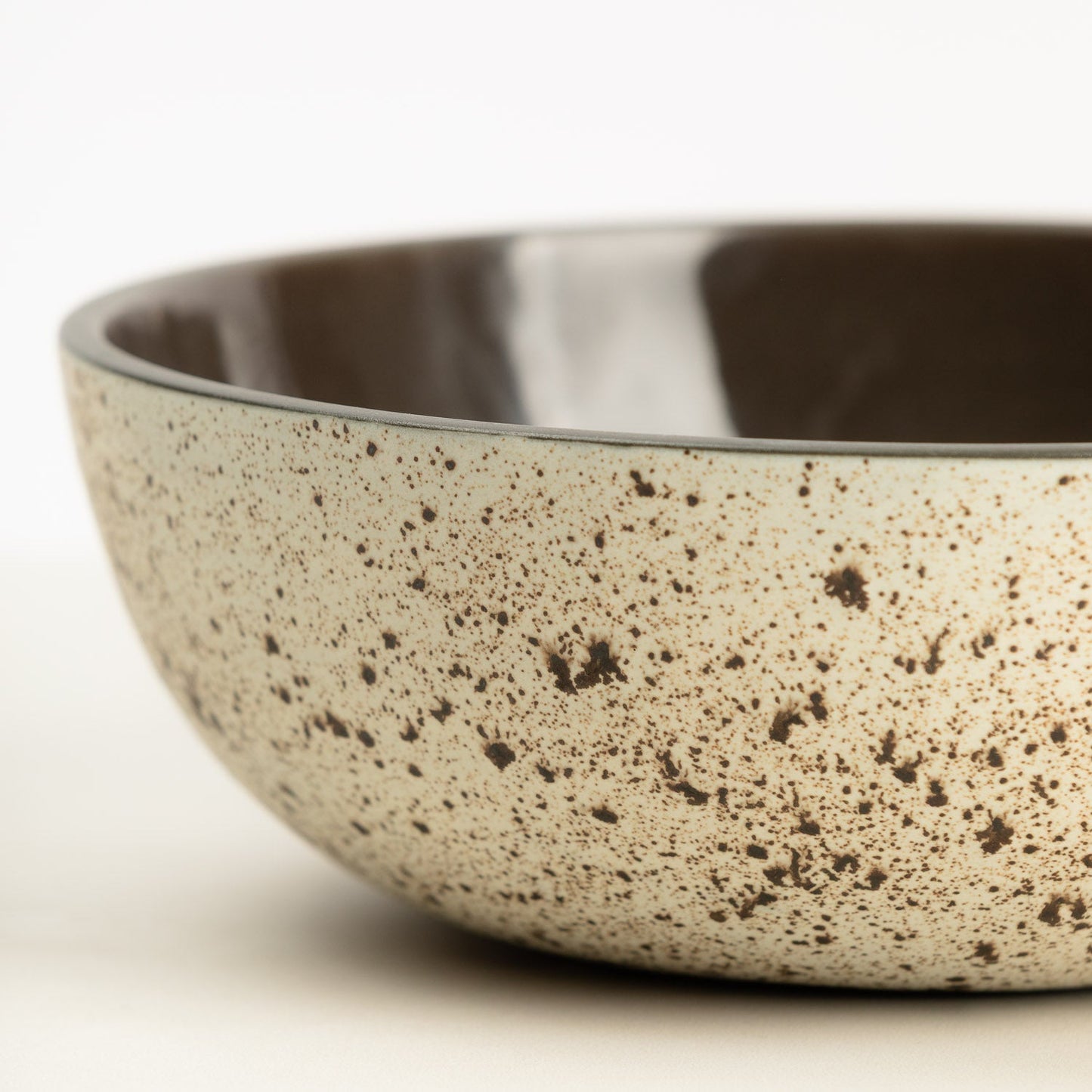 Era Serving Bowl