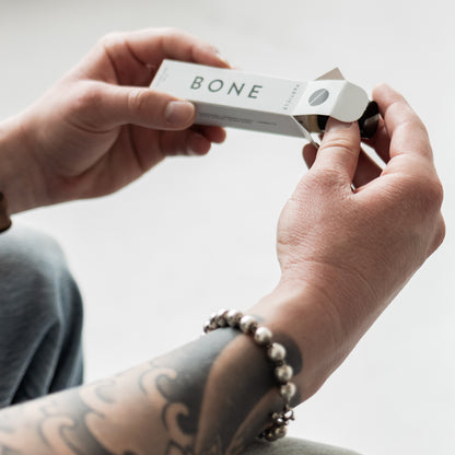 Bone Fragrance Roller
