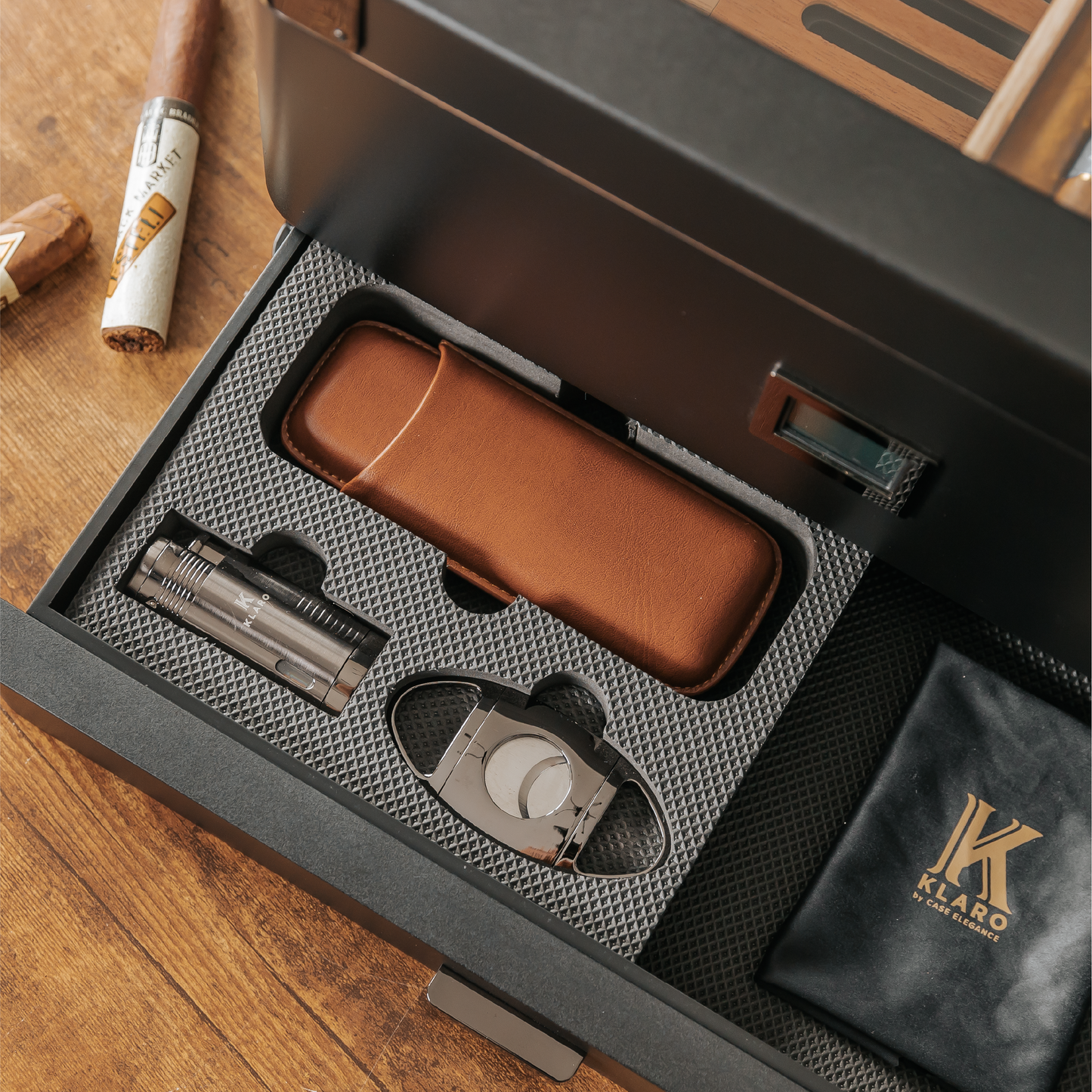 Black Edition Military Humidor + Smart Valet