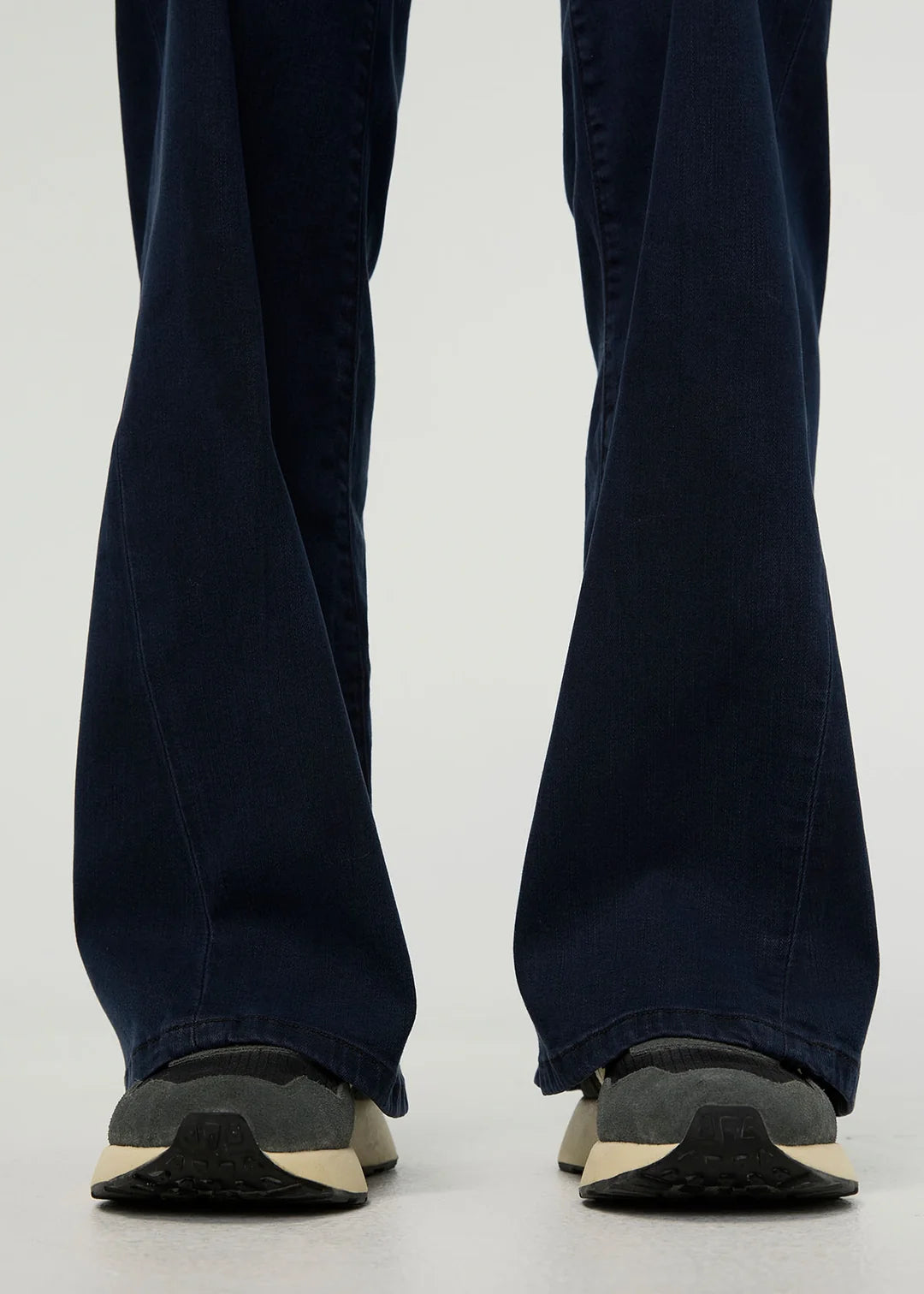 Performance Denim Luxe High Rise Wide Leg - Dusk