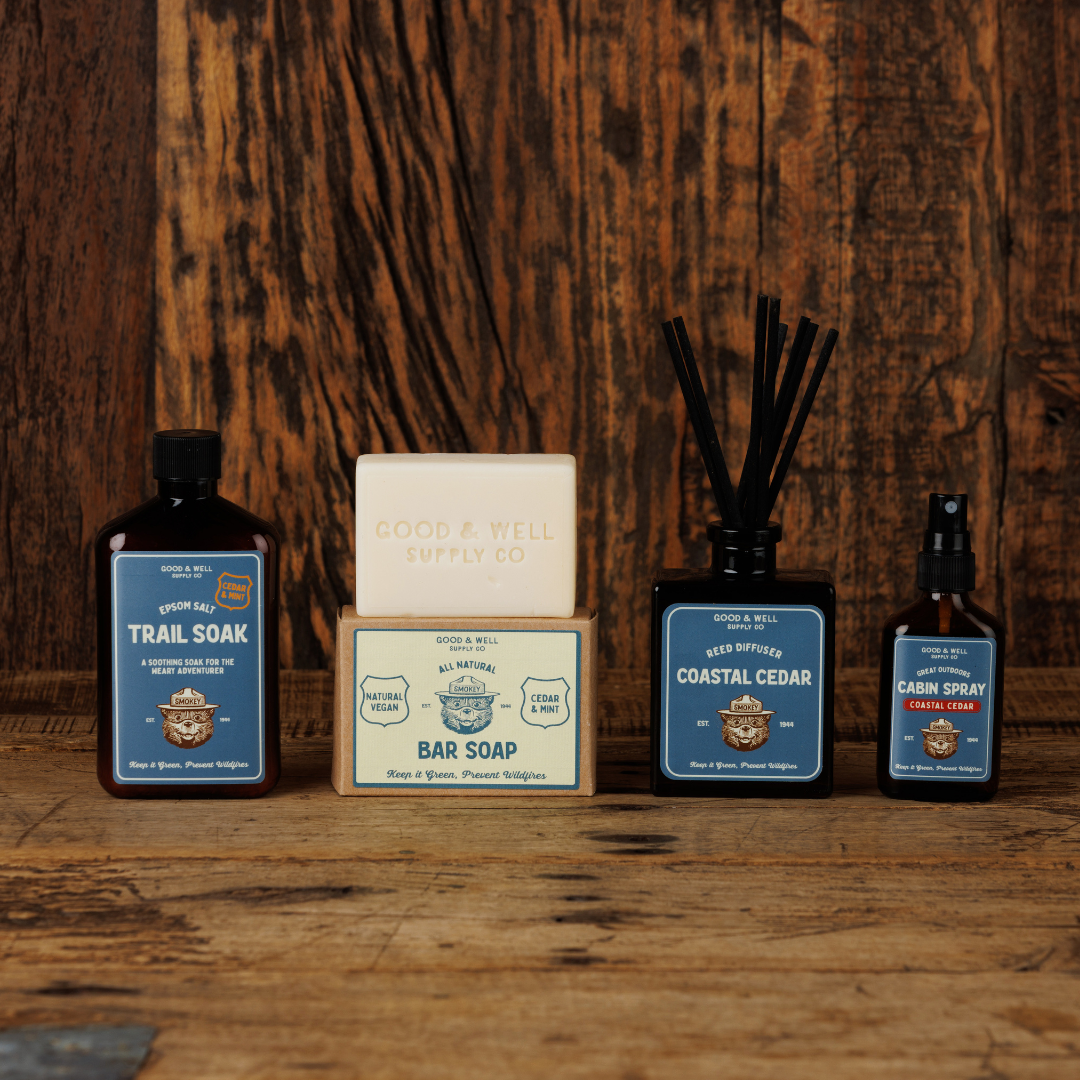 Coastal Cedar Smokey Bear Cabin Spray