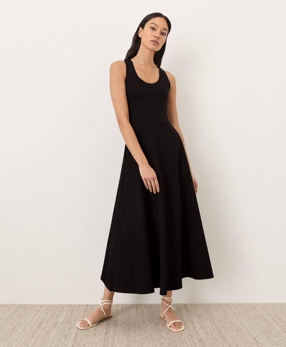Women's Fit & Flare Open Back Maxi Dress